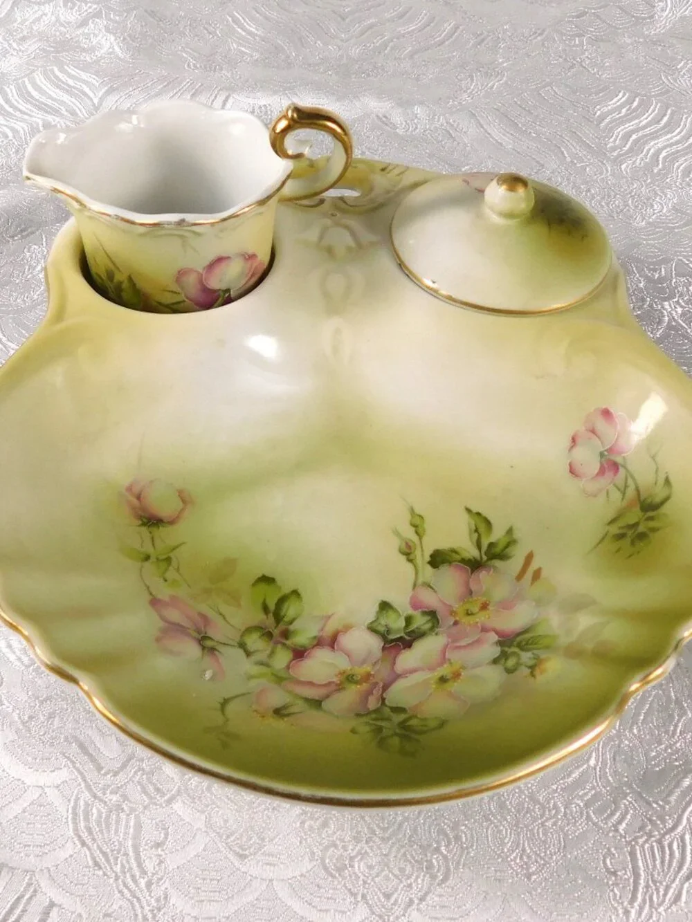 Nippon Bowl with Creamer and Lidded Space # 27470
